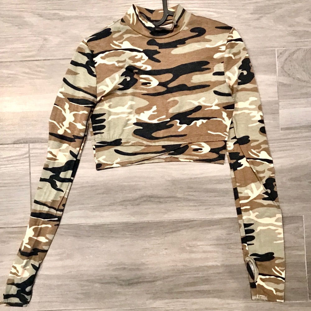 Camo Print Crop Top
